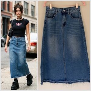 Womens Denim Midi Skirt Medium‎ Raw Hem Grunge Y2K 90s Minimalist Streetwear